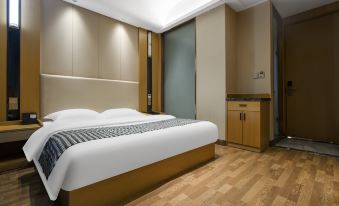 Qifa Business Hotel (Fengjie High Speed Railway Station Branch)
