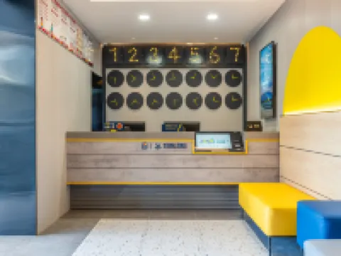 7 Days Hotel（ (Jiayuguan Fangte Tang Dynasty Food Street Branch) Hotels in Jiayuguan