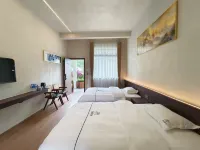 Dali Liubai Fragrant Wenquan Courtyard