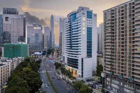 Laika Hotel (Shenzhen Convention & Exhibition Center Gangxia Subway Station) Отели рядом с достопримечательностью «Yuanmingyuan Park»