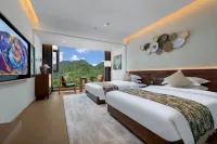 Sanqingshan Mo Ye Homestay - Rooftop Pools