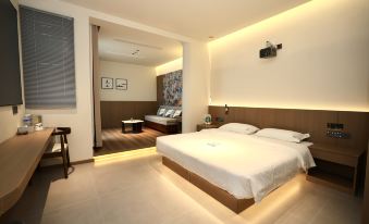 AIso Iive as a guest