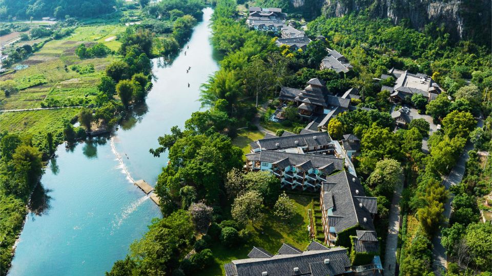 Yangshuo Riverside Resort Hotel