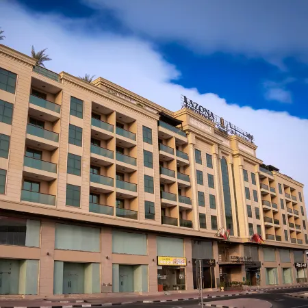 La Zona Continental Hotel Отели рядом с достопримечательностью «Торговый центр Abu Hail Center»