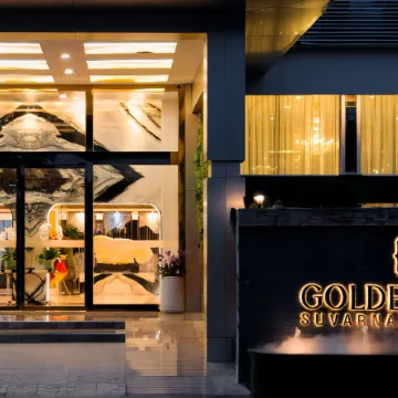Golden Empire Suvarnabhumi Hotel Hotels near Wat King Kaeo