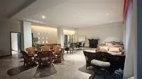 Yinghao Hotel (Dayi Anren Ancient Town Sichuan Jianchuan Museum Cluster)
