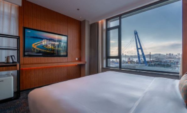 Dalian Anrong Hotel (Xinghai Square Seaview Branch)