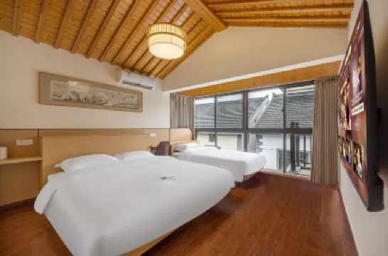 SHI YUAN QIN Hotel Hotels near Jinlan Beach