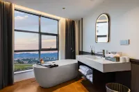 Poyue Mansion Hotel