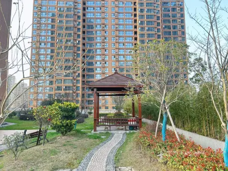 Gao Fan Hotel (Shimen North Railway Station) Отели в г. Шимэнь