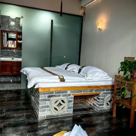 Pingyao Ancient City Jushe 1370 Folk Inn