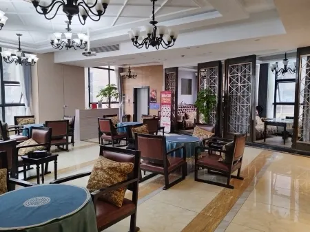 Boya Hotel (Qu County People's Hospital Fortune Center) Отели рядом с достопримечательностью «Quxian Confucian Temple»