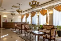 Golden Hotel
