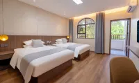 Jialu Wellness Center (Dongxing Golden Beach on Wanwei Island) Các khách sạn gần Wanwei Golden Beach