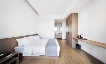 Shenzhen Yicheng Garden Hotel (UniWorld Mall Longhua Metro Station Branch)​