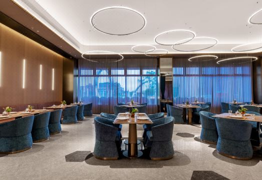 Crystal hotel 썸네일