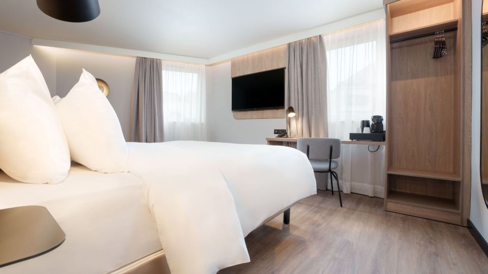 Campanile PRIME - Paris Pantin