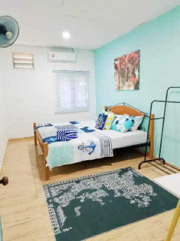 Bluewave Sea Out Seaview Homestay 手工艺品文化中心附近的飯店