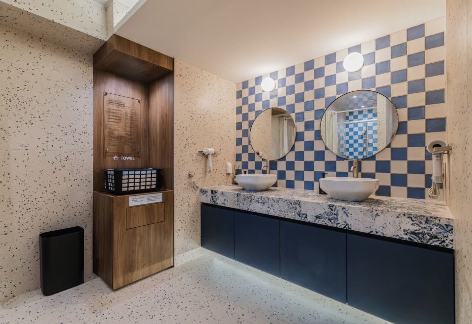 익스테이 맨션 로비