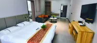 Xiaogan Xiaoyouwei Hotel (Changzheng Road Poly International Plaza Branch - balcony