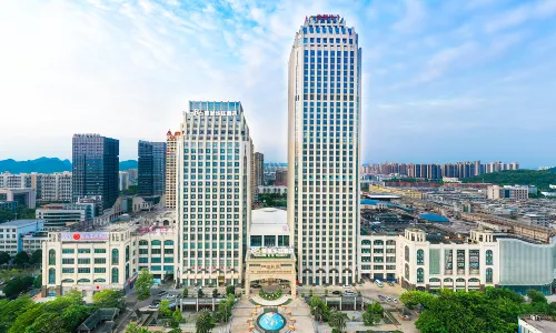 충쭤 그랜드 리젠 호텔(충쭤 고속철도 남역）