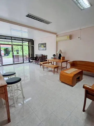 รูปภาพของหน้าด่านปาดังเบซาร์ ห้องส่วนตัวและห้องรวม