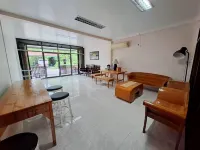 Padang Besar Border Private room & Hostel Hotels in Sadao