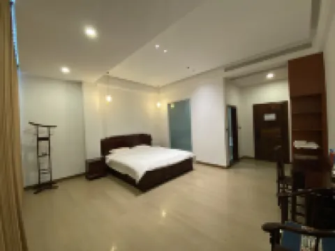 Taohuayuan Hotel