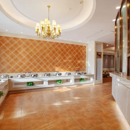Vienna International Hotel (Kuqa Xingfu Road store)