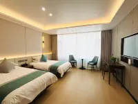 urban garden hotel