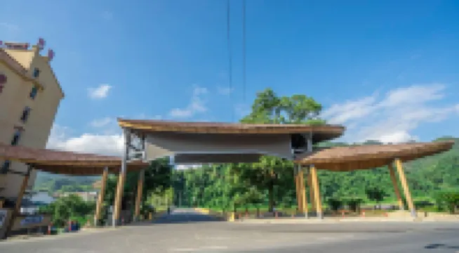 Xianxia · Cloud Season | Courtyard Vacation Pool Resort