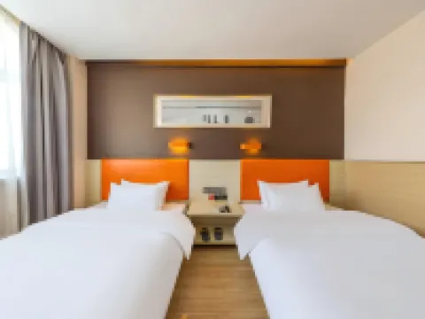 7 Days Premium Hotel Dingxi Railway فنادق في دينغ شي