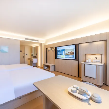 JI Hotel (Qingyang Changqing Avenue)