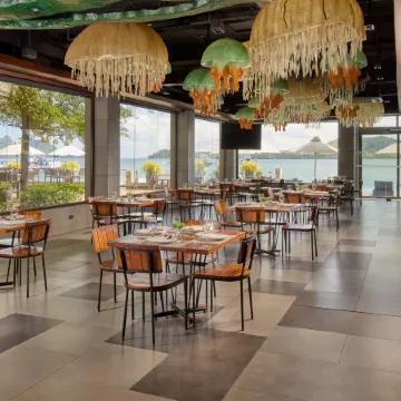 Two Seasons Coron Bayside Hotel