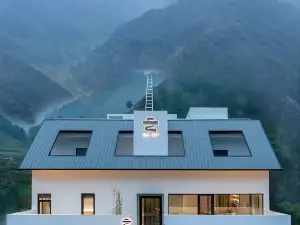 静舎観雲民宿 五台山（五台山風景区）