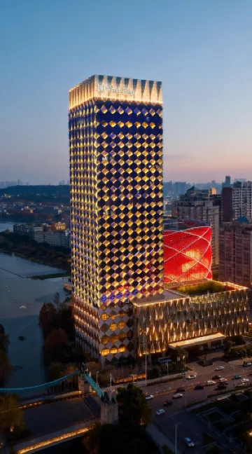 Wanda Reign Wuhan