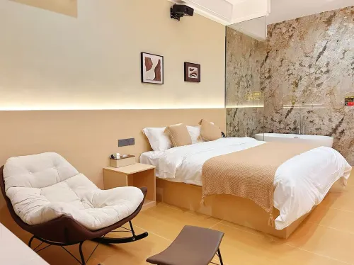 Haoting Apartment (Maoming High-Speed Railway Station)