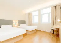 Four Seasons Cloud Hotel (Peixian Hancheng Scenic Area Branch)