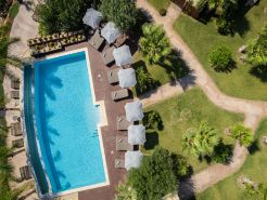 Pietra d'Acqua Natural Retreat and Spa Resort by Geocharme