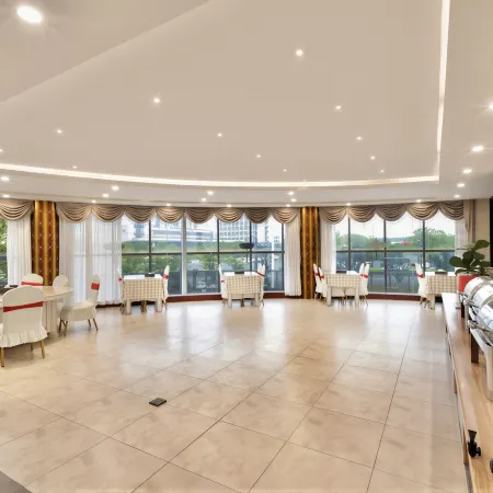 Kunshan Suyou Holiday Inn