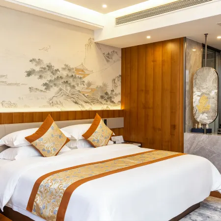 Jinyue Hotel (Lingqu Water Street Branch)