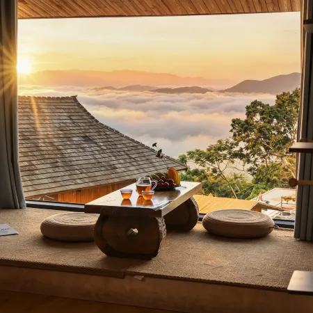 World Heritage Brown Stilt Dwelling | Yan Xuan · Manghong No.15 | Sunrise Cloud Sea View Lodge