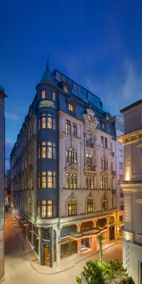Palazzo Donizetti Istanbul, Tapestry Collection by Hilton