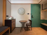 Manting Garden | Moko Hidden Courtyard Hotel (Jinan Quancheng Plaza Daming Lake) - balcony