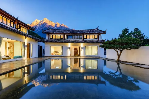 Lijiang Chiliu Art Hotel - Inns