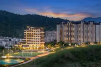 Xingchen Holiday Hotel (Yanbian Branch, Panzhihua) - parking