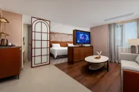 Vienna International Hotel (Fuzhou Pingtan Longwangtou Beach) - New