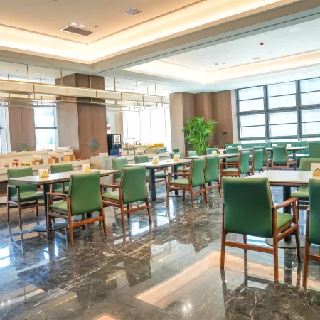 Yanqing International Hotel