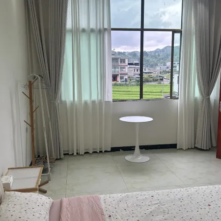 Qingshan Homestay (Pingjie Township)