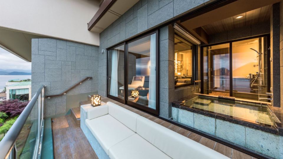 The Lake Suite Ko No Sumika